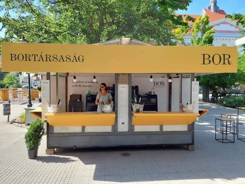Bortársaság — Háttérország projektfotó